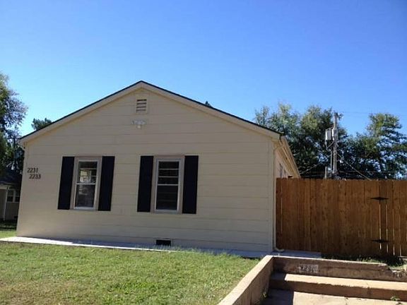 LED motion lights in the front and back of unit