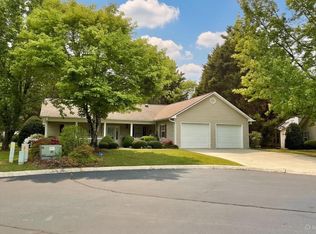 12 Lance Ln, Blue Ridge, GA 30513