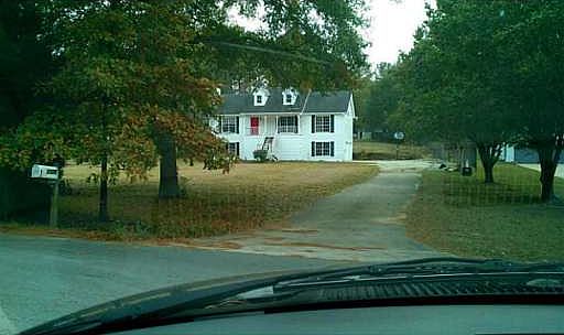 2nd image of 2925 Robertswood Dr