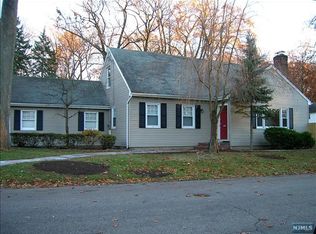 283 Elm Ave, Hackensack, NJ 07601