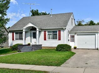 520 Williams St, Lewiston, MN 55952
