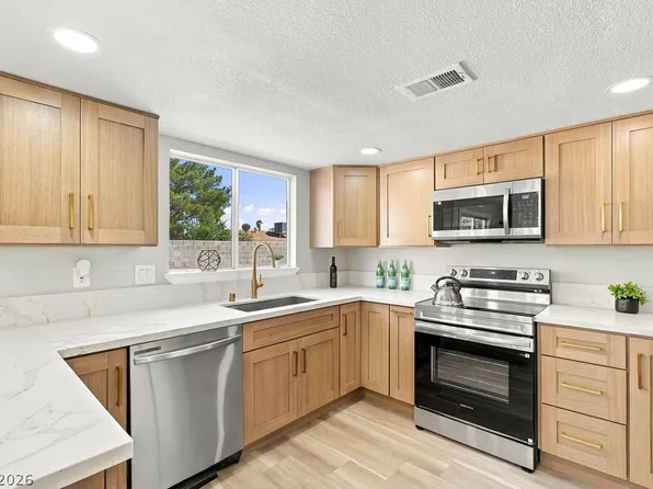 3648 Margarita Way, Las Vegas, NV 89103