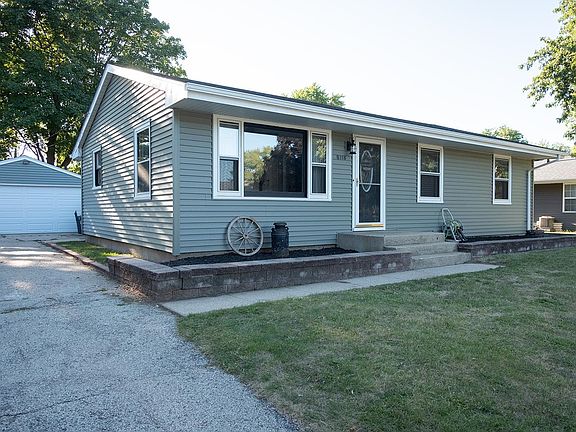 4th image of 8118 Scott Ln