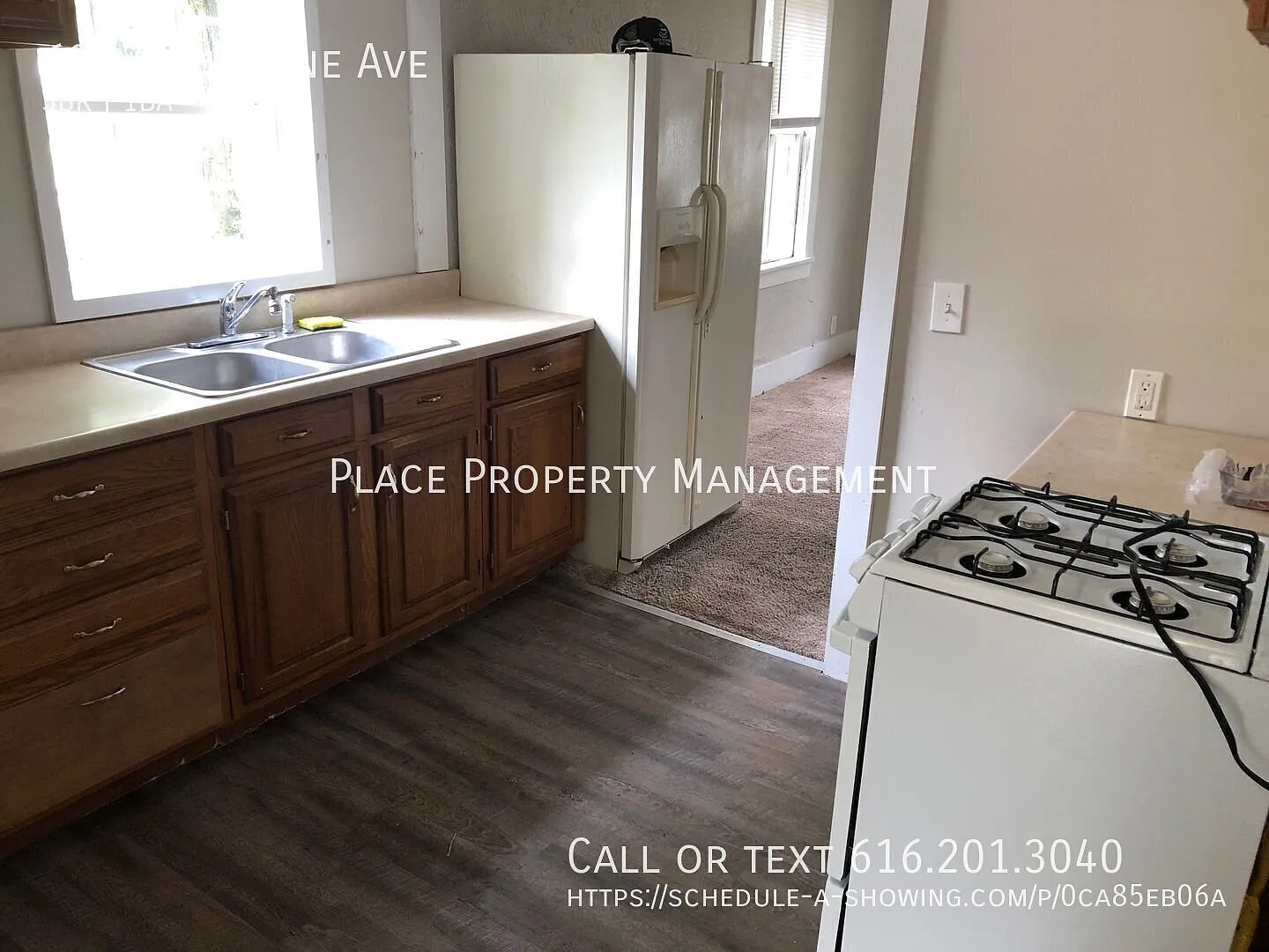 693 Catherine - 3 Bed/1 Bath House! — Photo 2