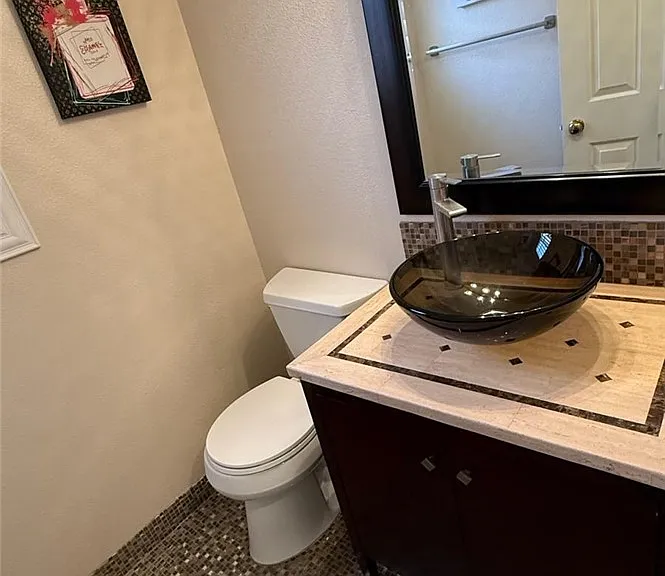 10087 Yellow Canary Ave — Photo 32