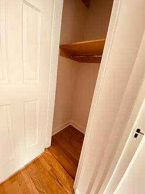 Rented by Metropolis Real Estate of Manhattan | media 26