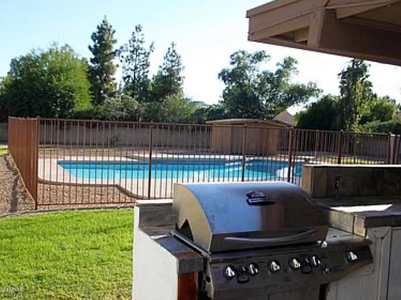 4th image of 4819 E Sunnyside Dr