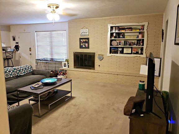 2nd image of 3222 Cimmaron Ave
