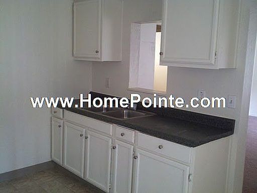 2nd image of 3904 42nd Ave APT A