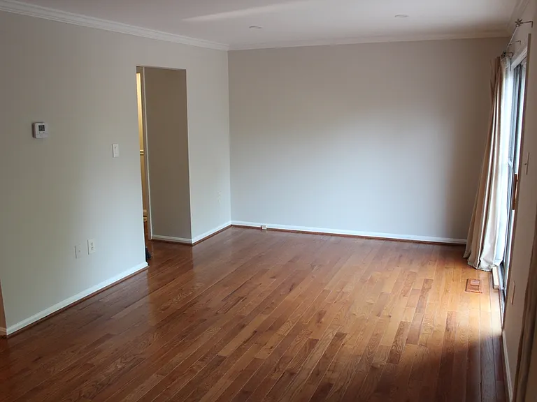 8224 Doctor Craik Ct — Photo 4