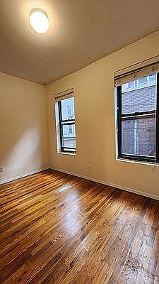 1st image of 11-44 44th Dr #1-3