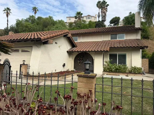 1902 Kiowa Crest Dr, Diamond Bar, CA 91765