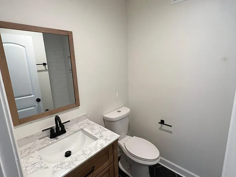 227 N Olathe View Rd — Photo 8
