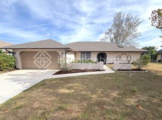 2388 Rio De Janeiro Ave, Punta Gorda, FL 33983