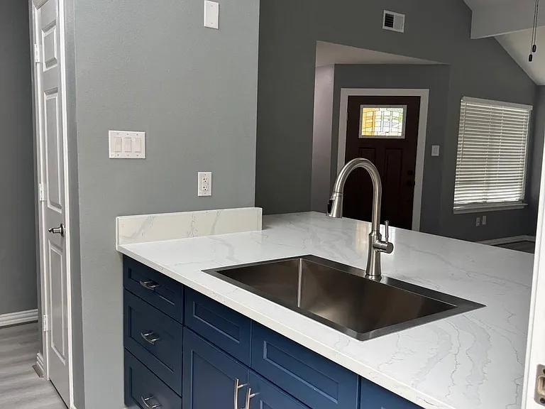7511 Log Cradle Dr — Photo 2