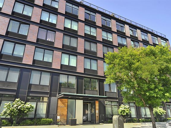 5th image of 2145 44th Dr APT 2A