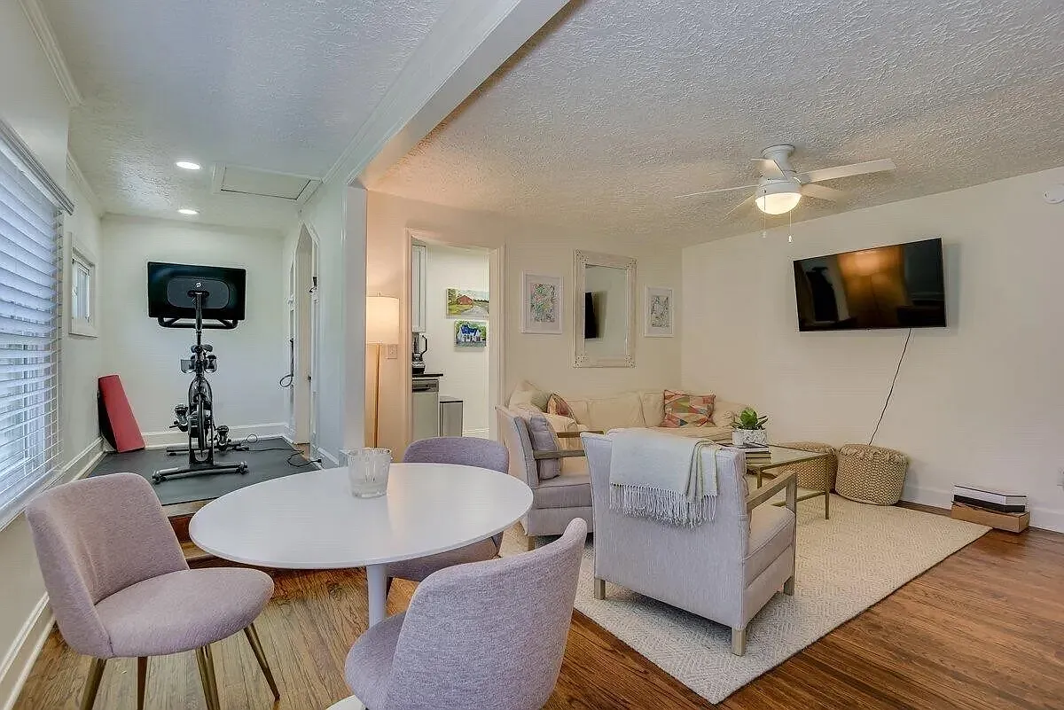 1 bed, 700 sqft, $1,450 — Photo 4