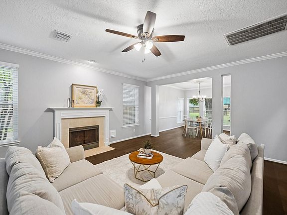 4th image of 1503 Tilman Dr
