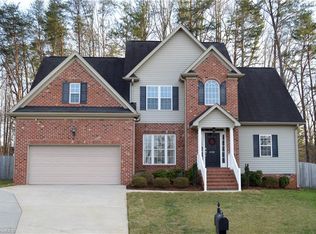 4100 Peppervine Trl, Greensboro, NC 27455