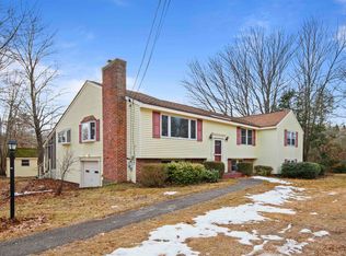 241 East Road, Hampstead, NH 03841-2306