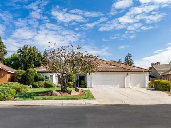 611 N Adler Ave, Clovis, CA 93611