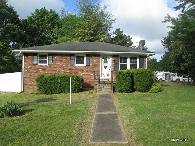 1st image of 221 Glendale Dr