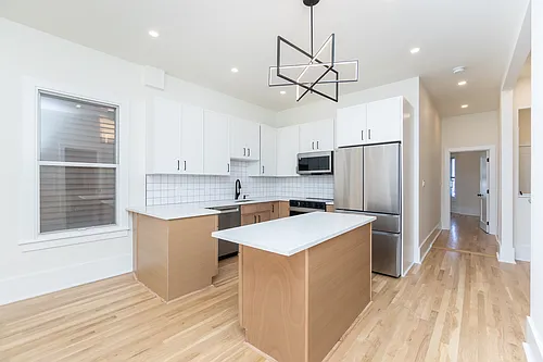 219 Trenton St #1 Photo 1