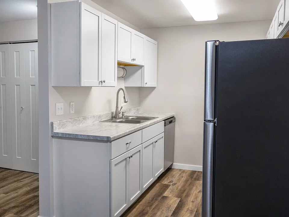 The Gallery Grand Forks Remodeled kitchen