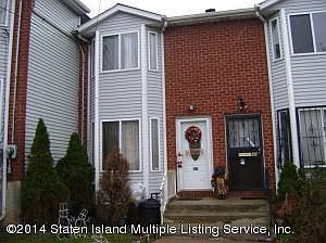 1st image of 32 Northfield Ct