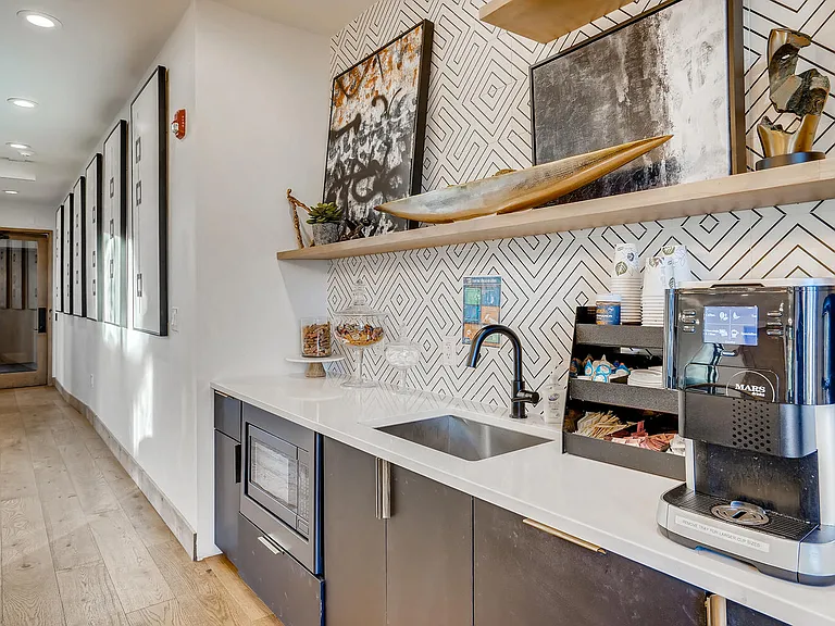 Community Clubhouse & Coworking Lounge