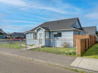 524 Douglas Ave, Tillamook, OR 97141