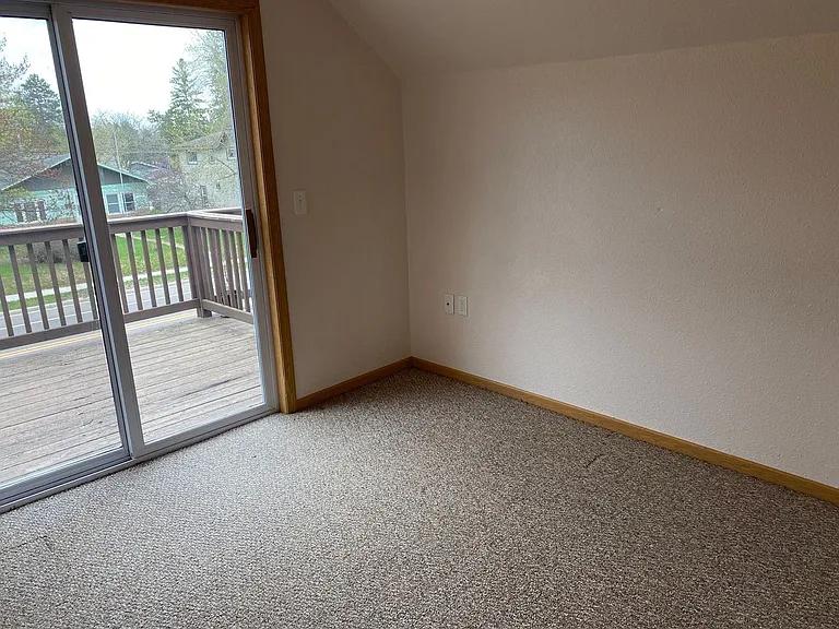 1431 N Stevens St — Photo 22