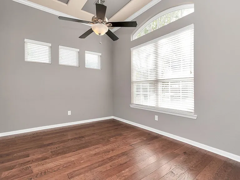 6630 Larocke Trl — Photo 16