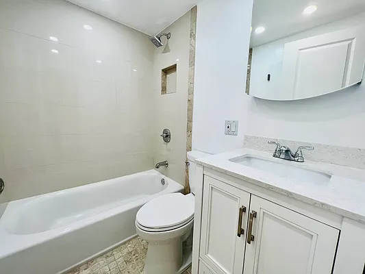 Rented by Corcoran | media 24