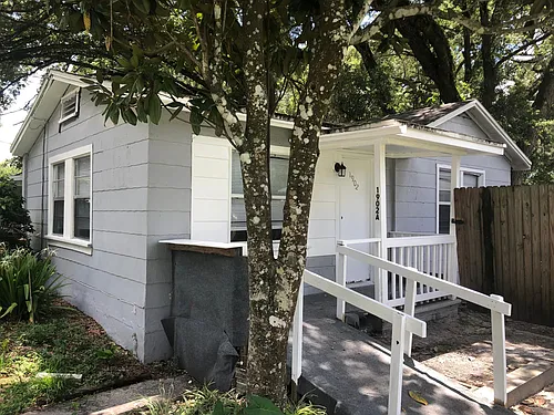 1902 Cloverlawn Ave Photo 1