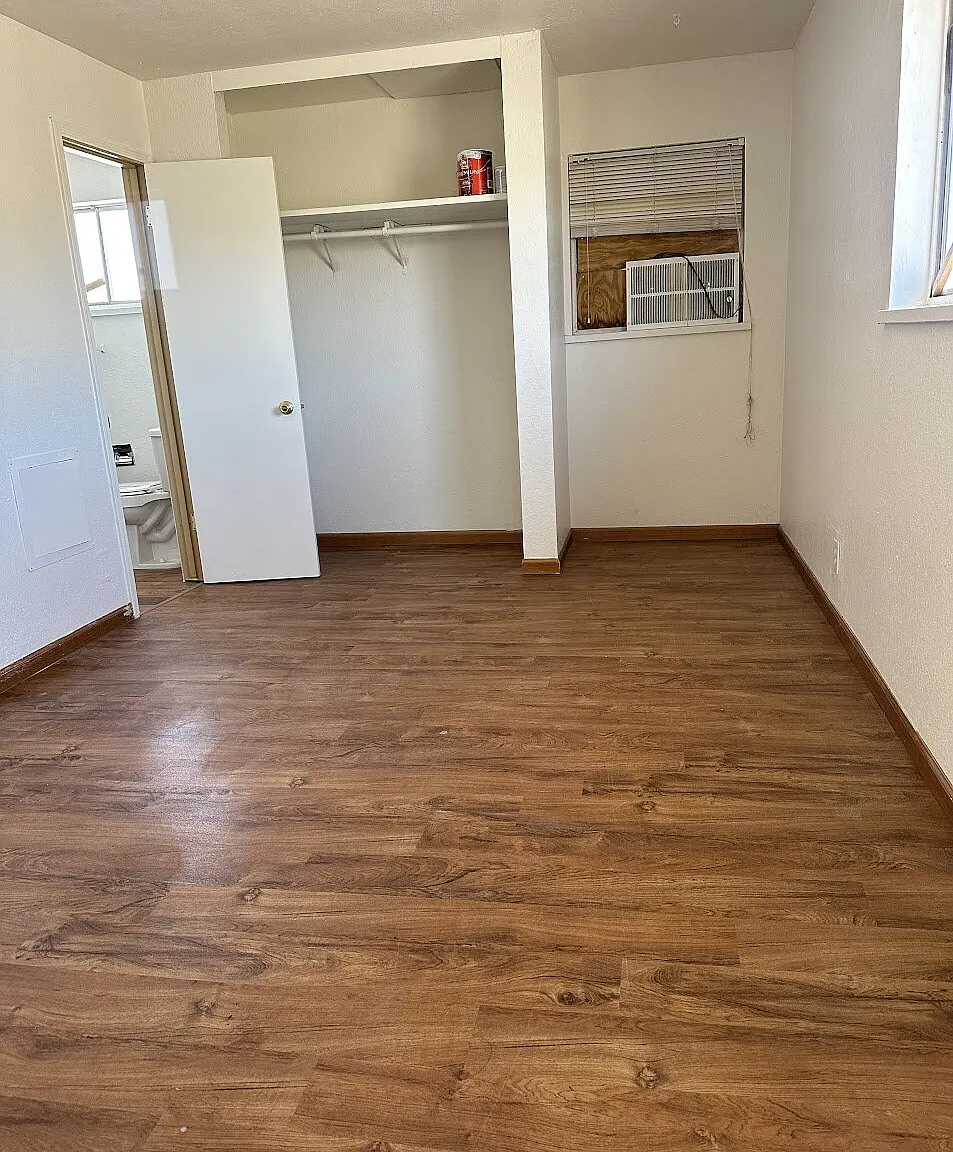 1 bed, 1.0 bath, 362 sqft, $1,200 — Photo 2