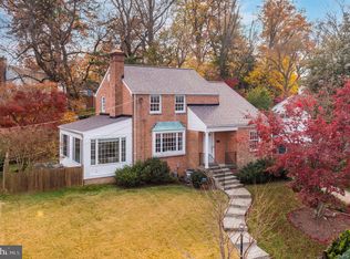9319 W Parkhill Dr, Bethesda, MD 20814