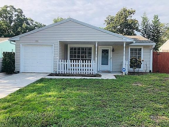 2nd image of 2776 Cactus Hill Pl