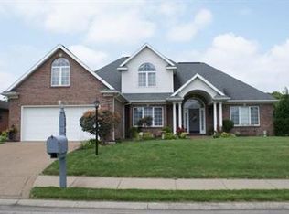 6202 Shoreham Dr, Evansville, IN 47711