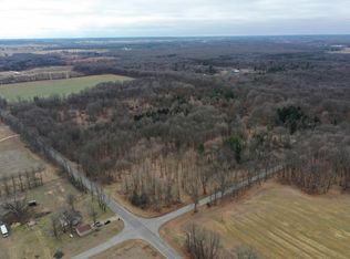 39209 76th Ave, Paw Paw, MI 49079