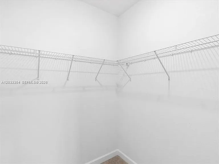 106 SW 184th Pl — Photo 26