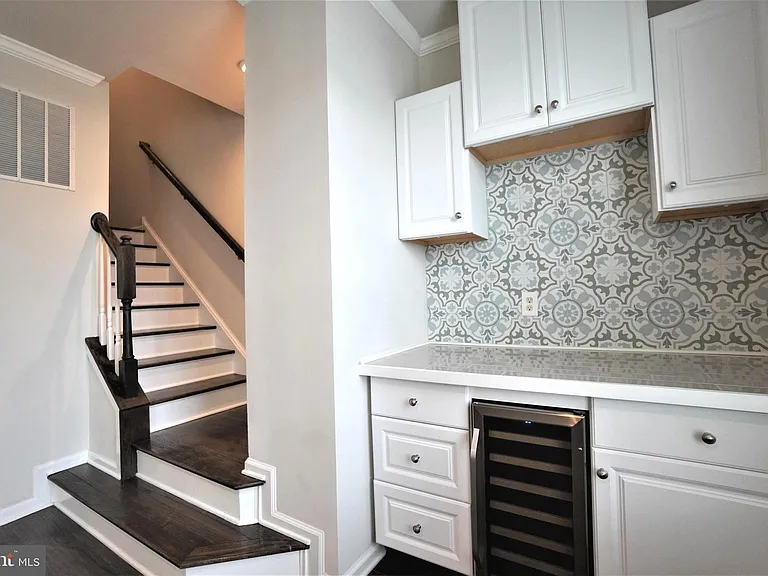 125 Dragon Dr — Photo 15