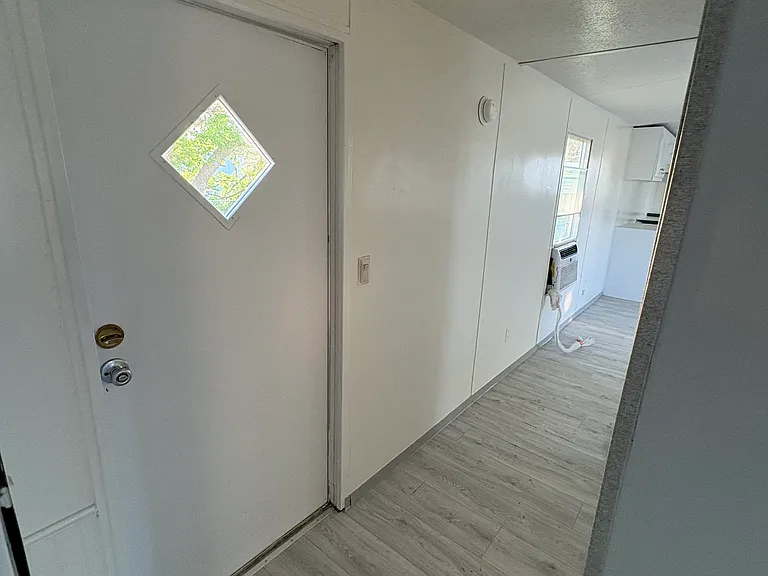 3810 Rowland Rd — Photo 12