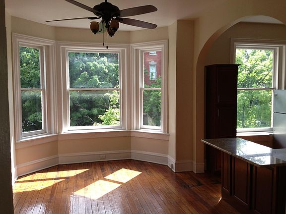 2nd image of 1648 W Grace St APT 4