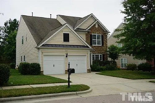 410 Euphoria Cir Photo 1