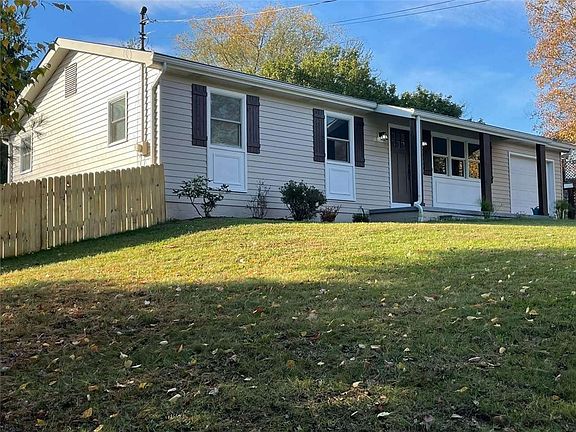 2nd image of 313 Linwood Dr