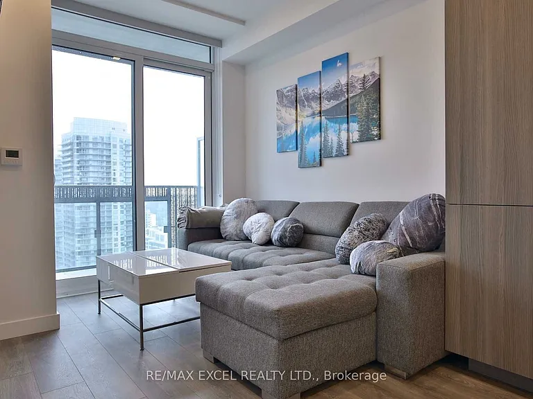 8 Eglinton Ave E #2407 — Photo 7