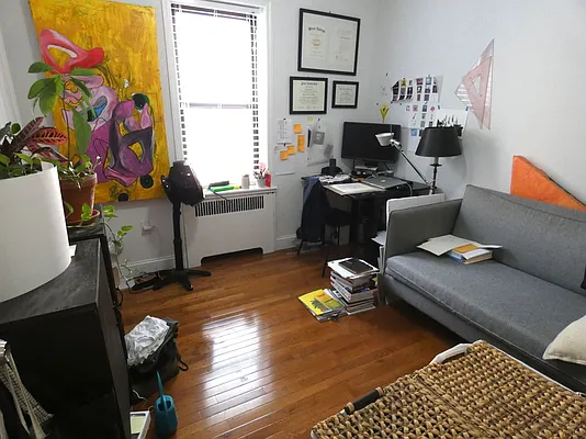 Rented by Voro New York | media 29