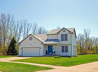 13800 Remington Dr, Bath, MI 48808