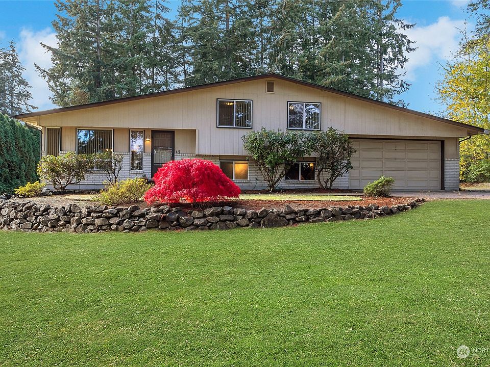 1st image of 10804 Farwest Drive SW